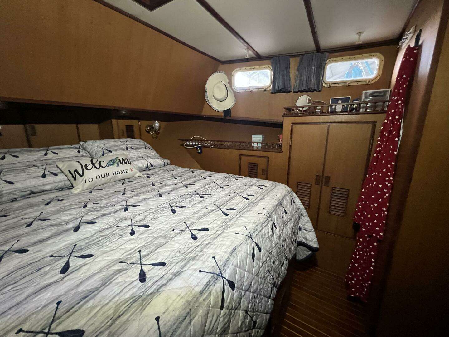 1981 Sea Ranger 45 Raised Pilot House - Image 27