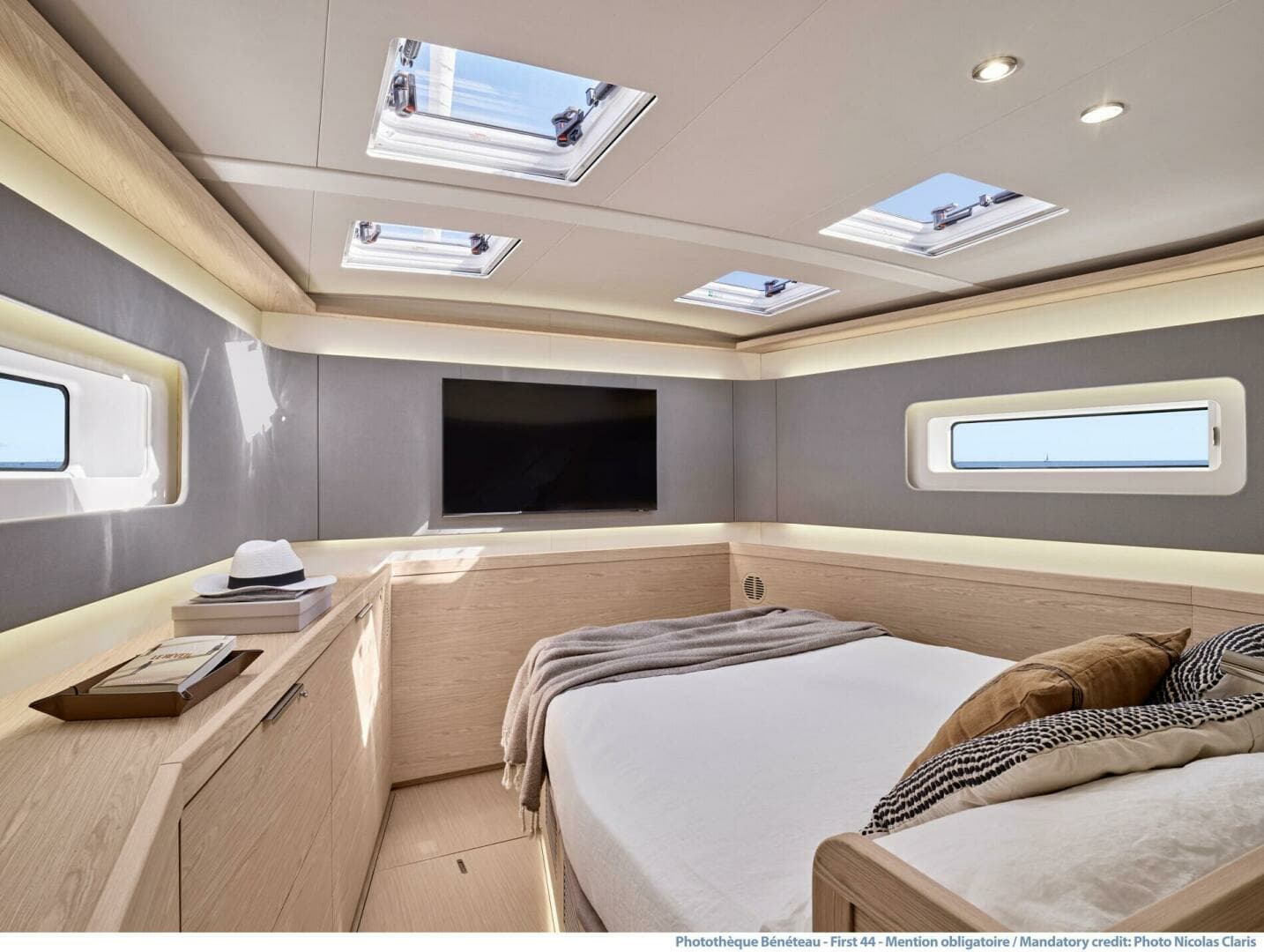 2026 Beneteau Oceanis Yacht 60 - Image 10