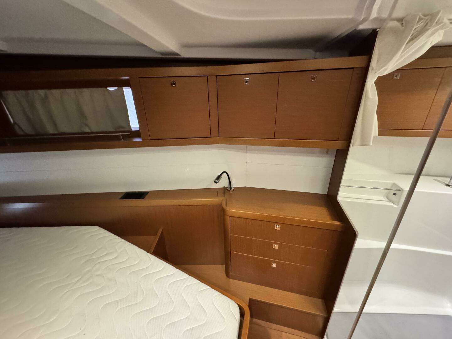 2014 Beneteau Oceanis 48 - Image 43
