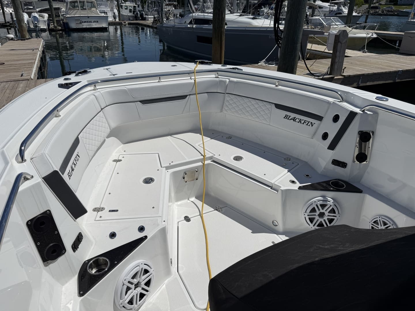 2022 Blackfin — - Image 29