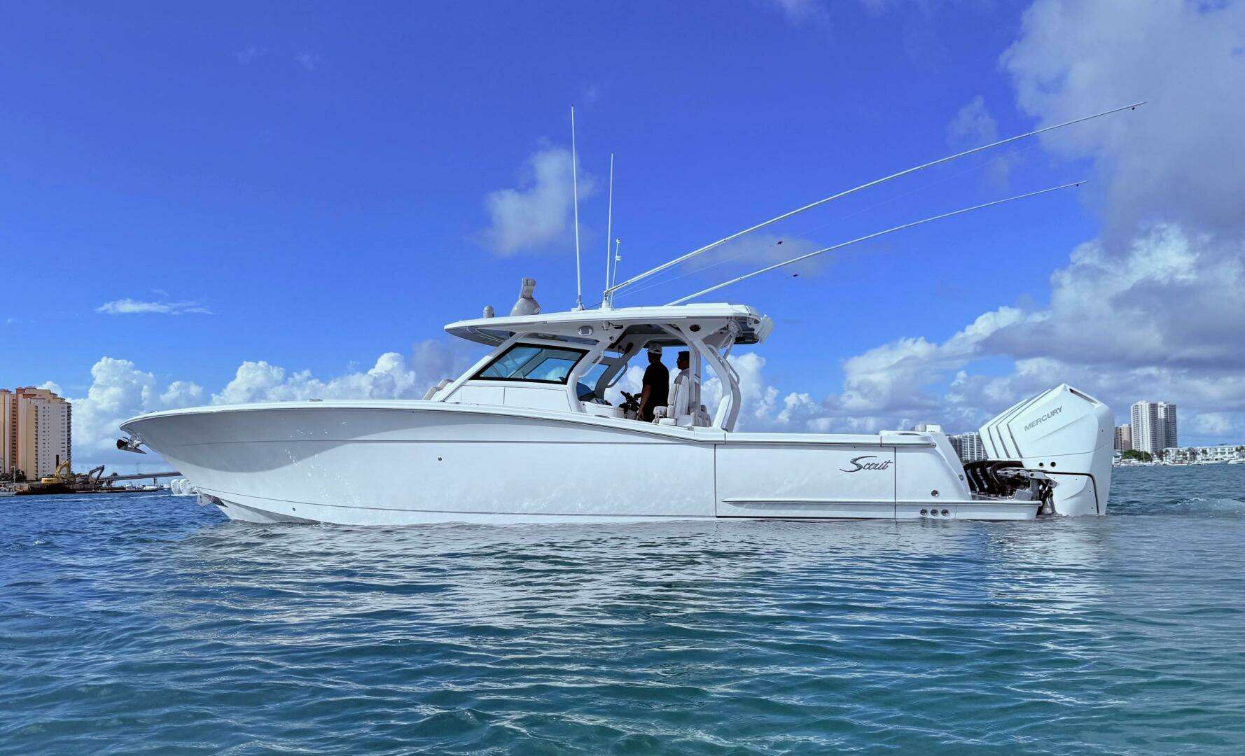 2024 Scout 400 LXF - Image 16