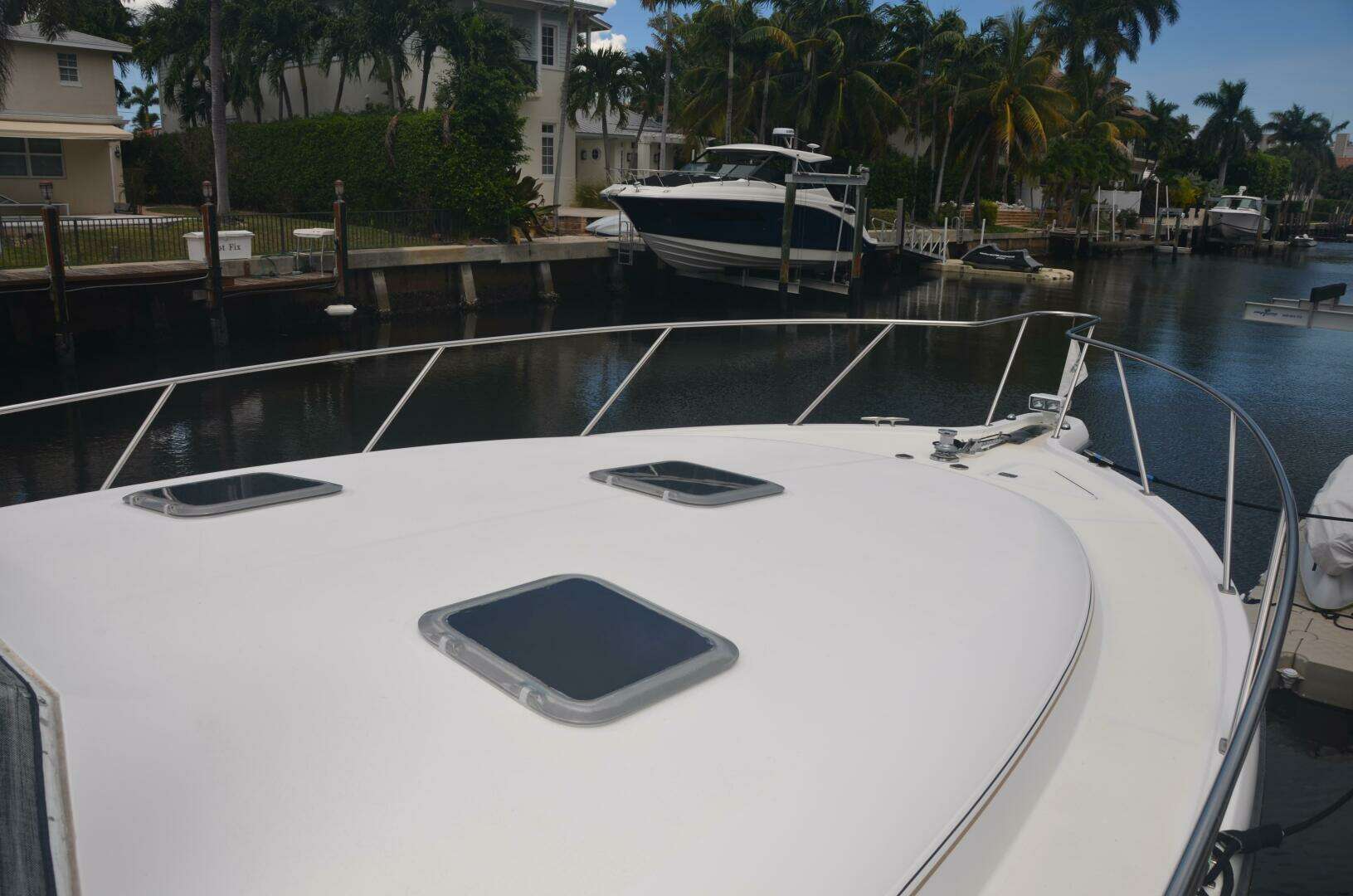 2001 Tiara Yachts 4100 Open - Image 18
