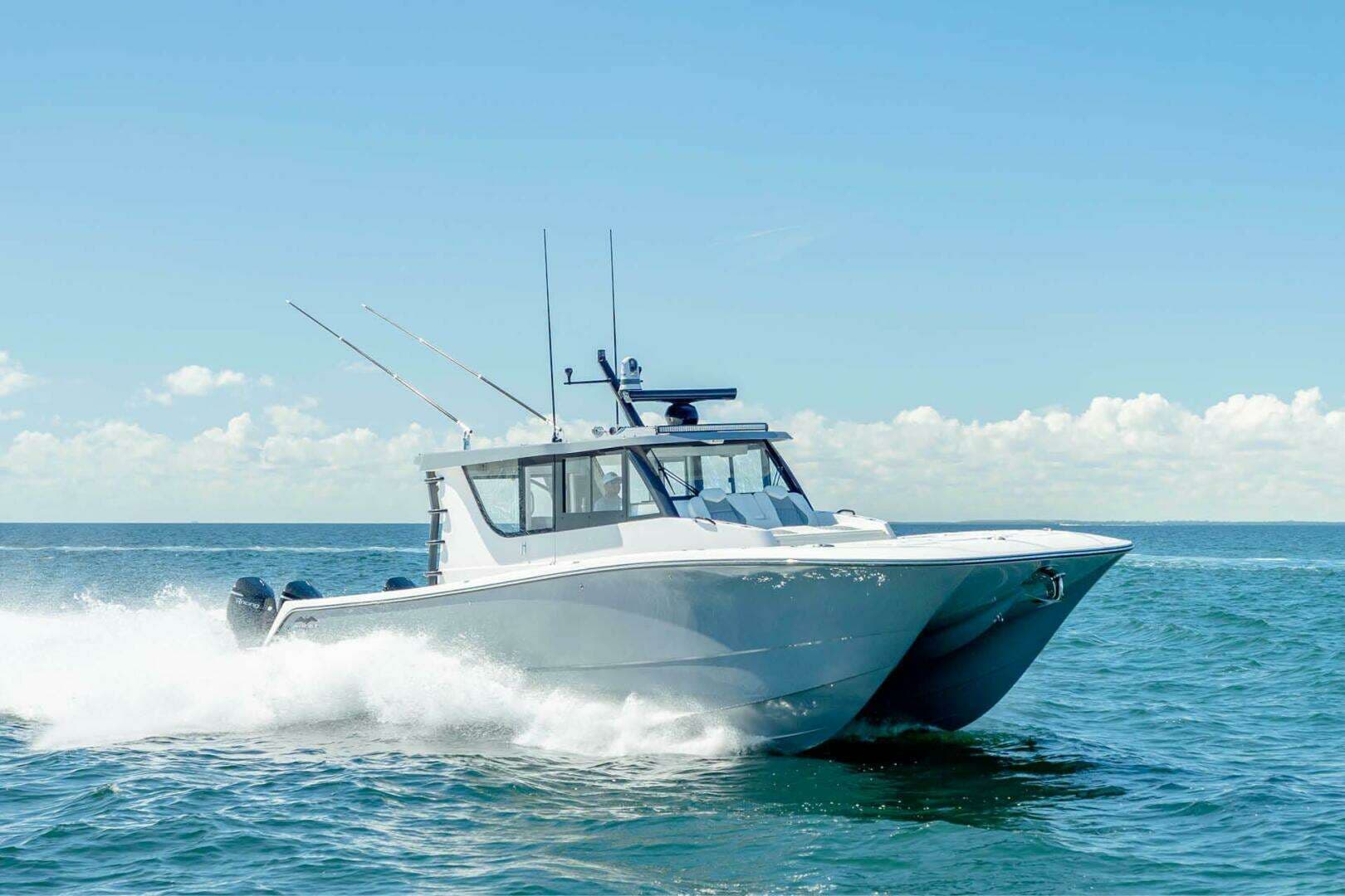 2026 Invincible 46 Pilothouse - Image 4