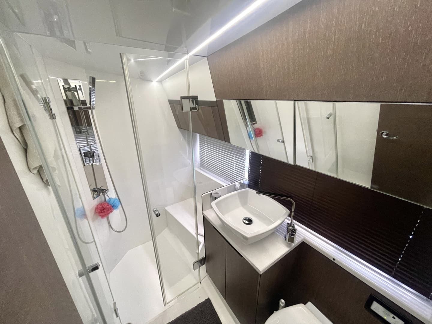 2020 Galeon 425 HTS - Image 23