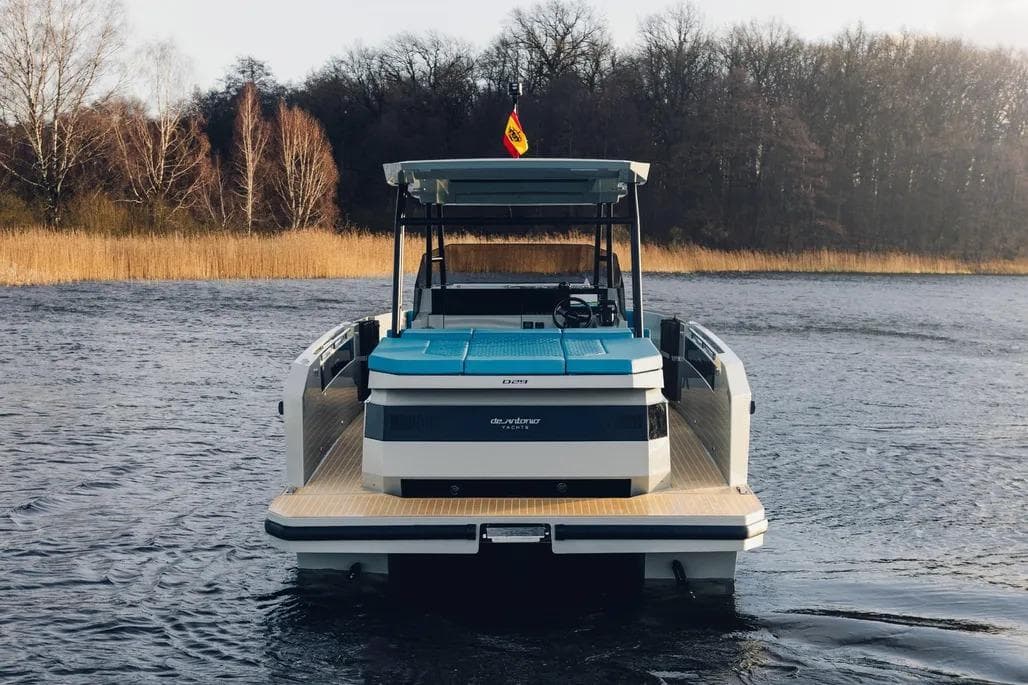 De Antonio Yachts D29, 2026, on a serene lake.