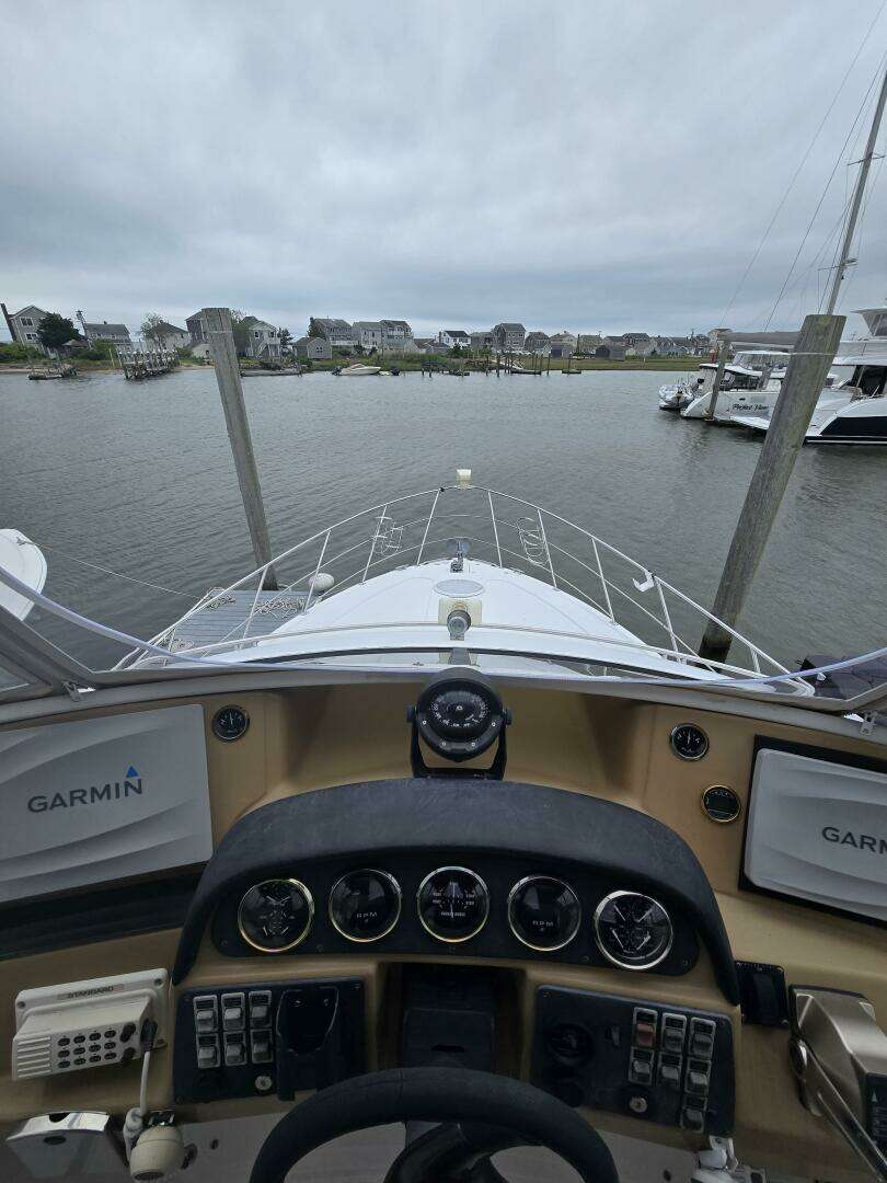 2002 Carver 444 Cockpit Motor Yacht - Image 19