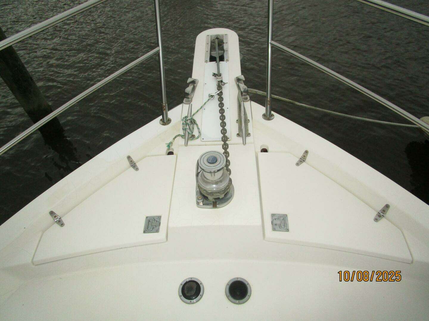 1994 Sabreline Sedan Flybridge - Image 7