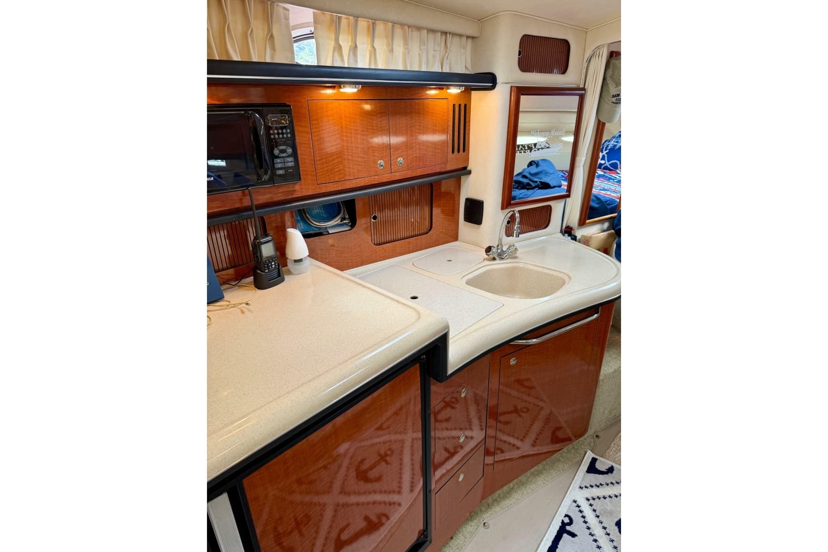 2003 Sea Ray 340 Sundancer - Image 12