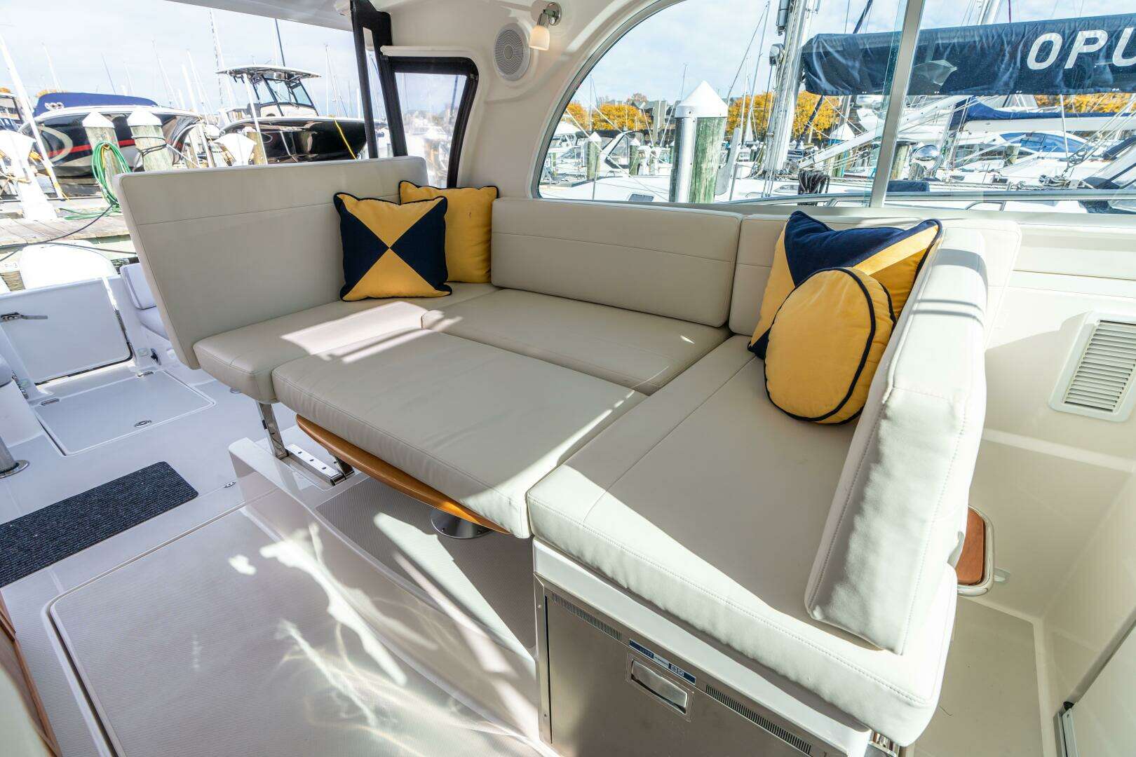 2023 Back Cove 340 - Image 36