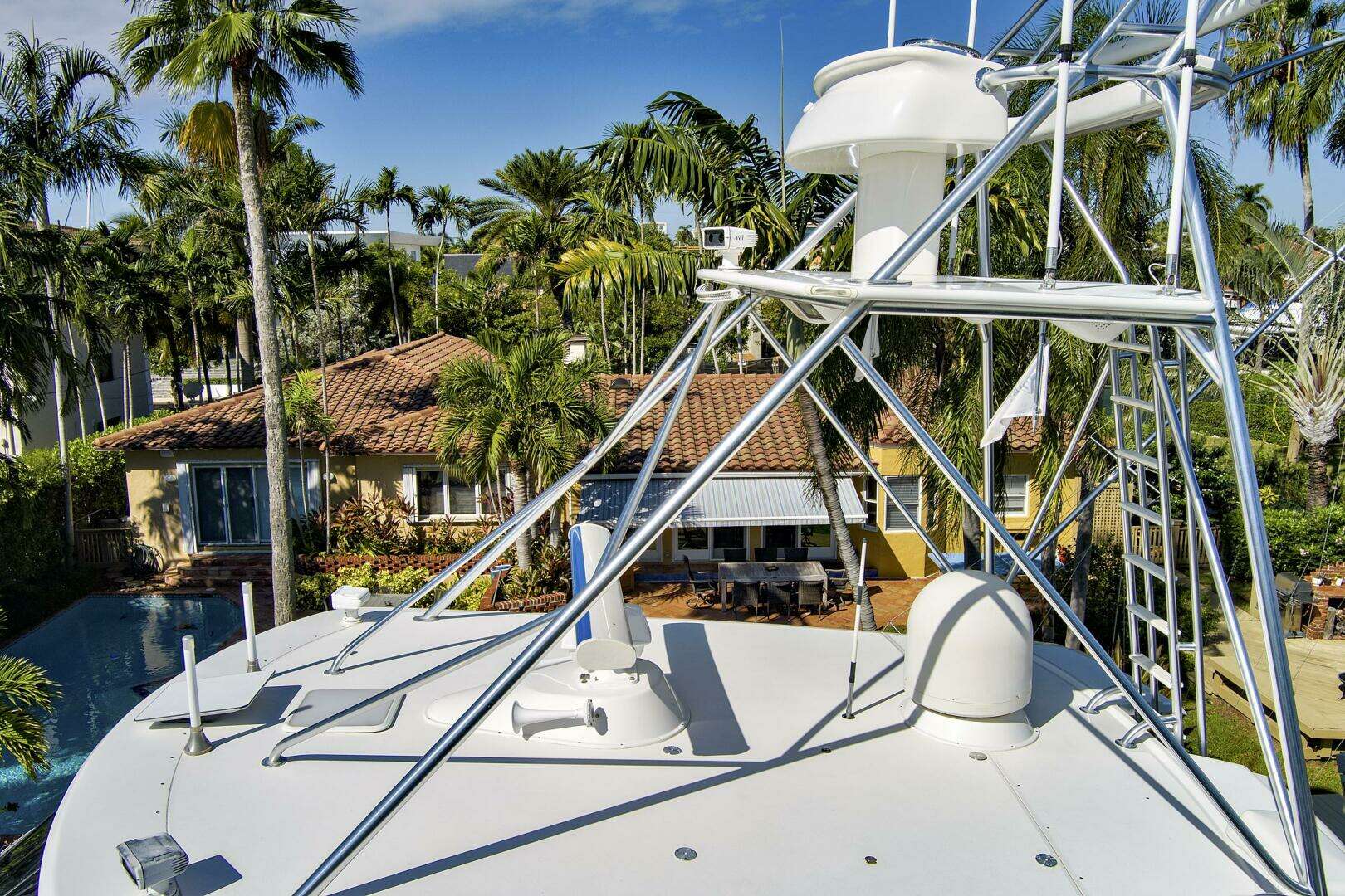 2008 Viking 74 Enclosed Bridge - Image 16