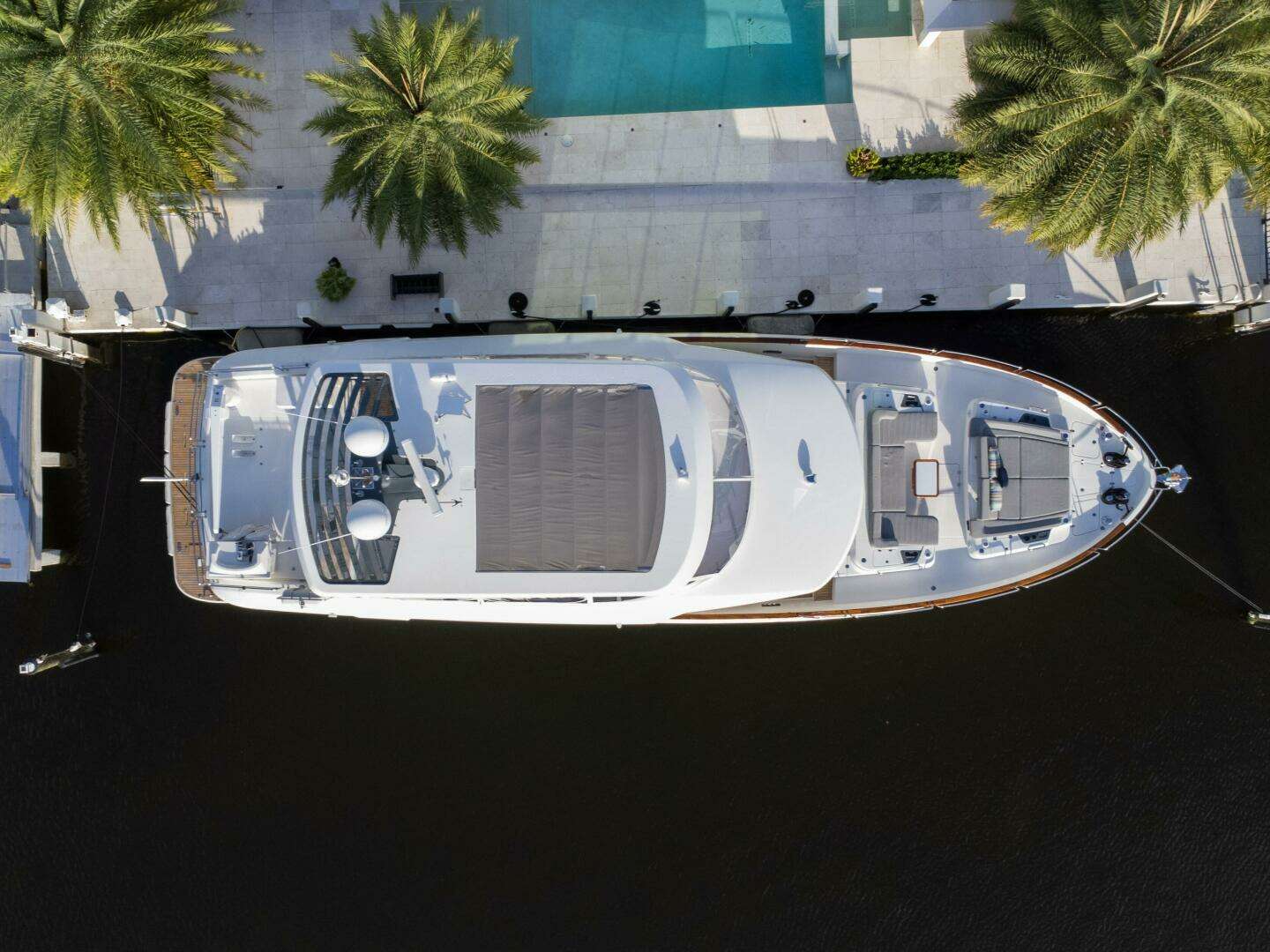 2020 Sirena 64 - Image 3