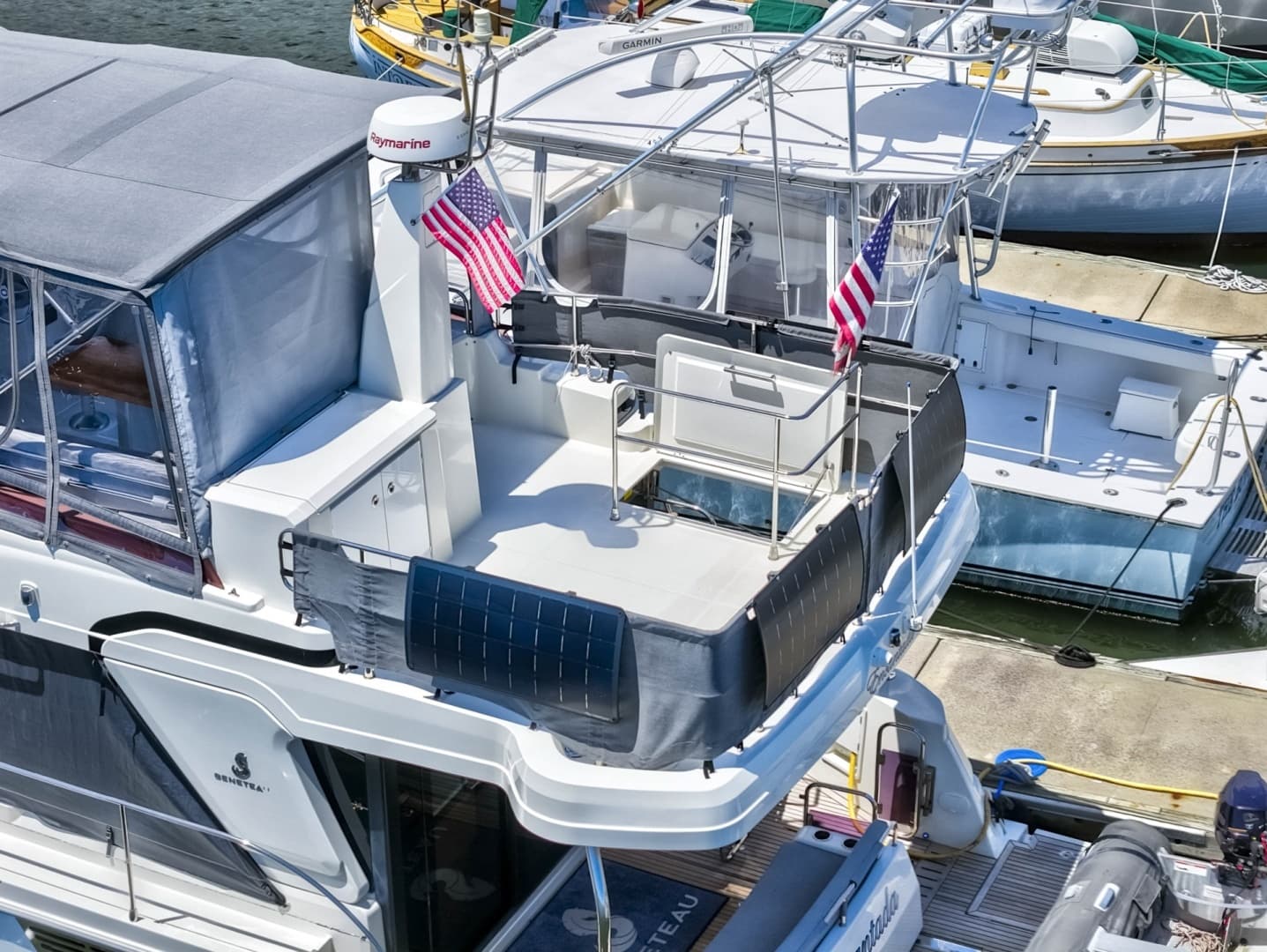2022 Beneteau Swift Trawler 41 Fly - Image 12