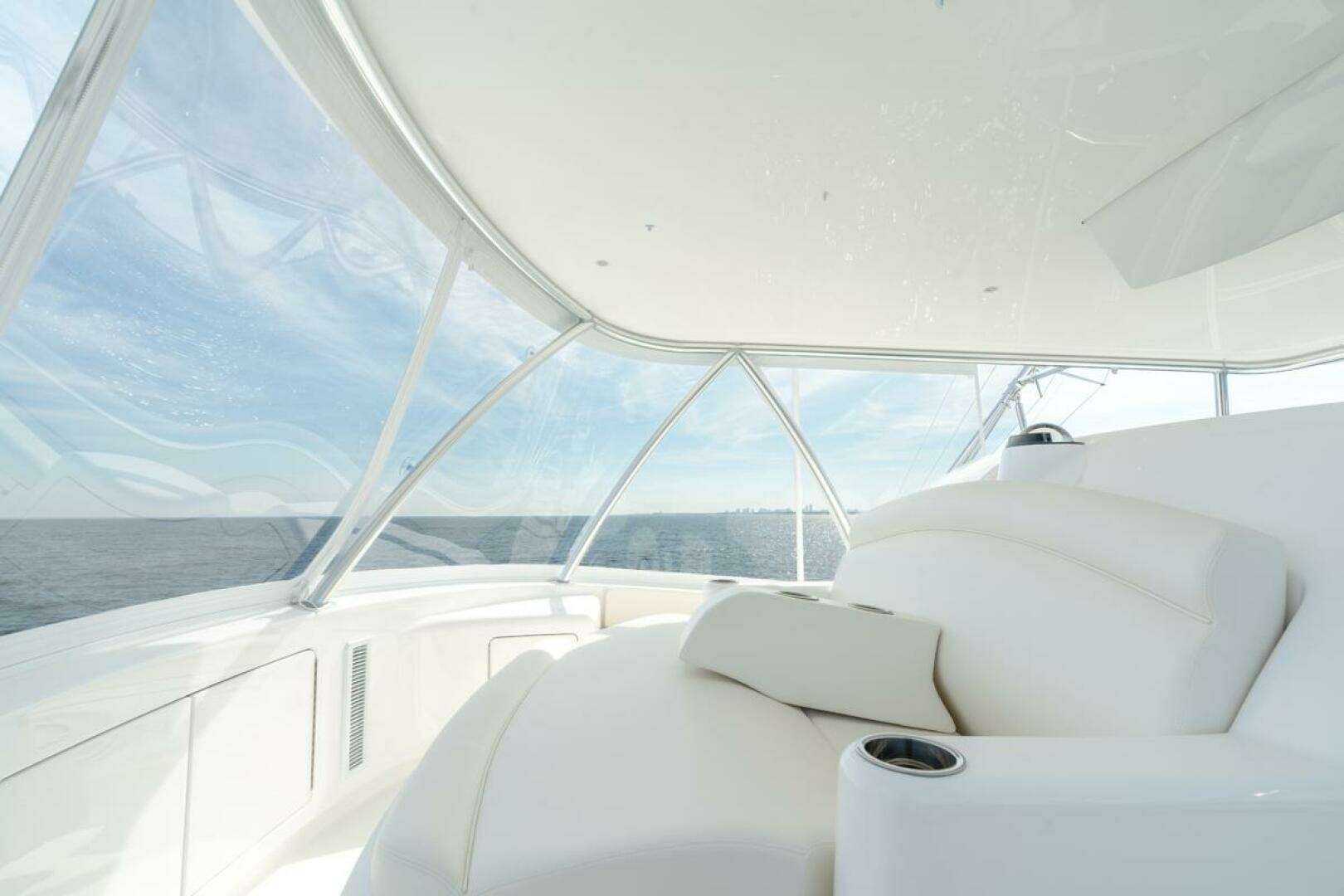 2025 Viking 64 Convertible - Image 20