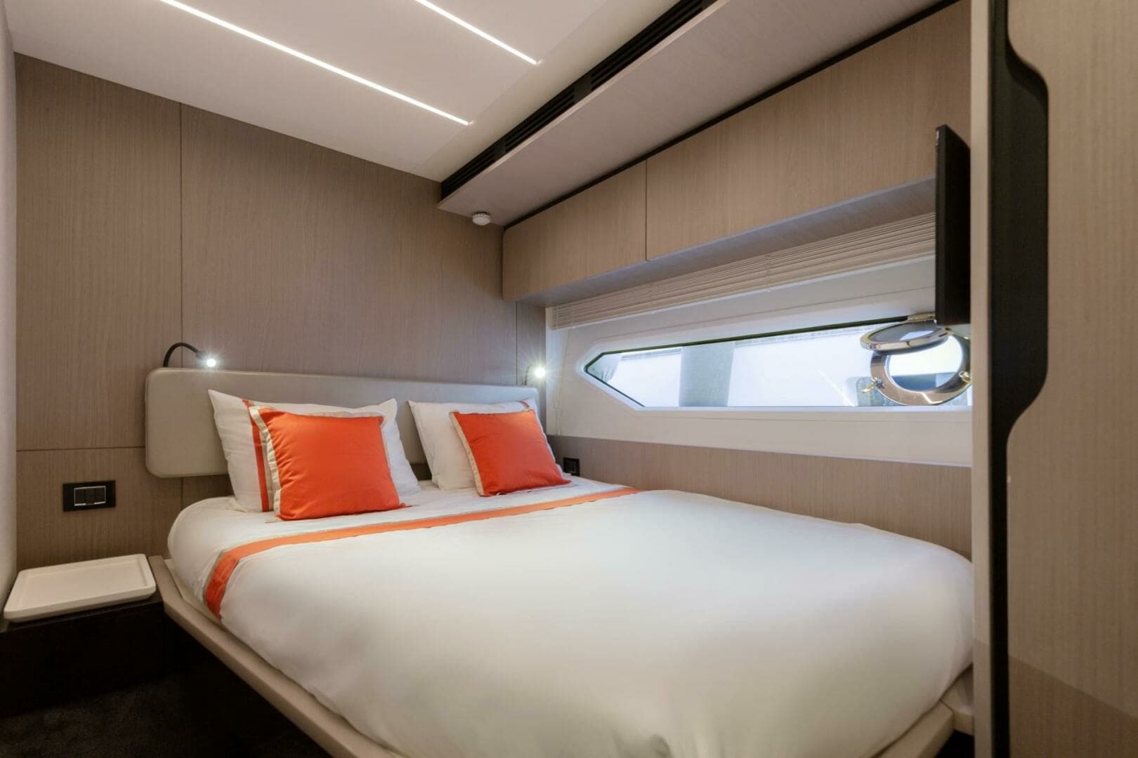 2020 Azimut 72 Flybridge - Image 45