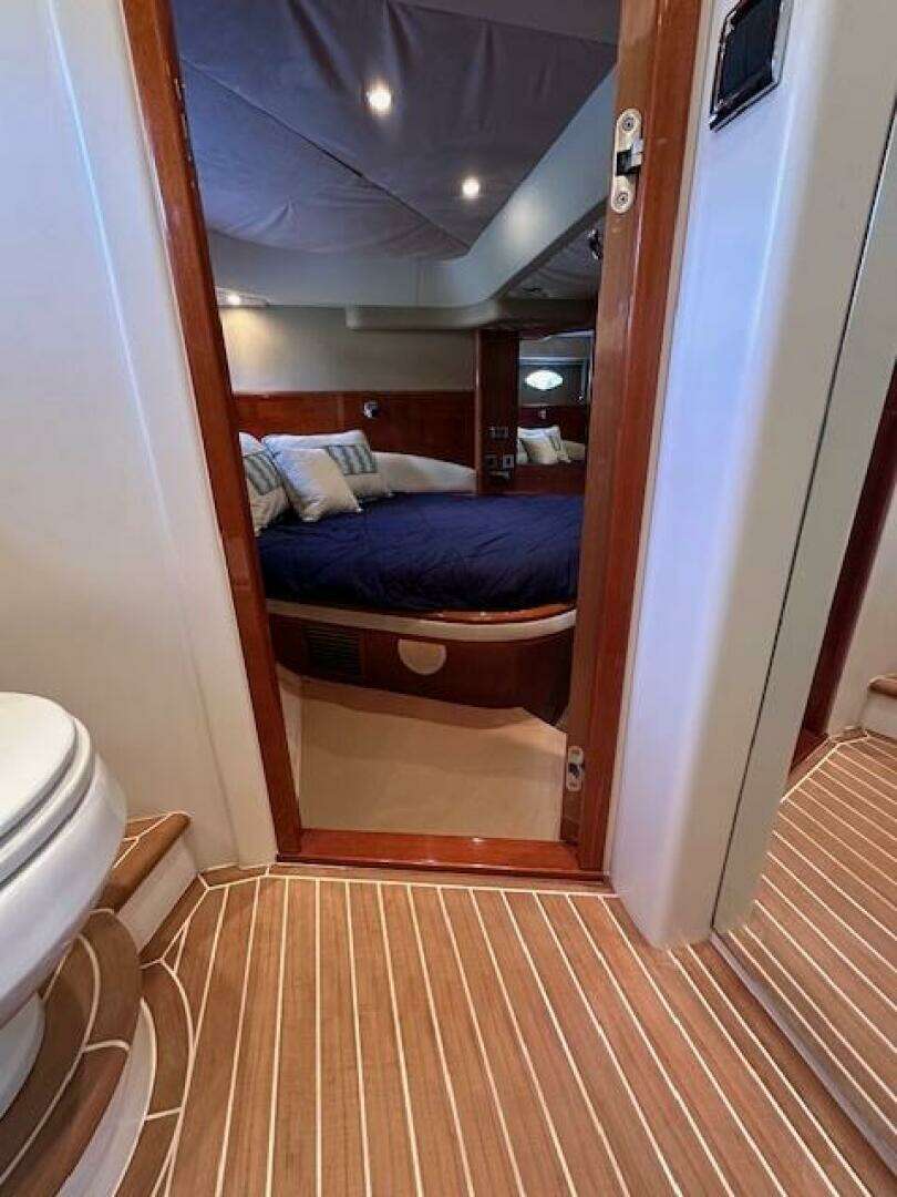2006 Viking Princess 58V - Image 39