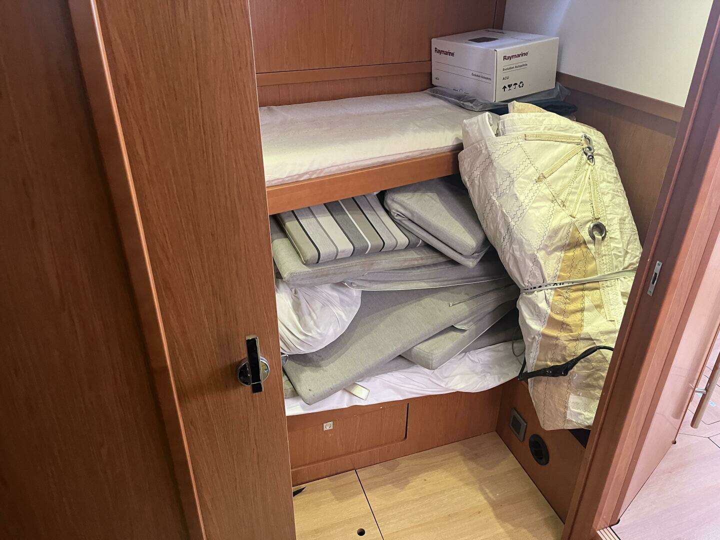 2014 Beneteau Sense 50 - Image 26