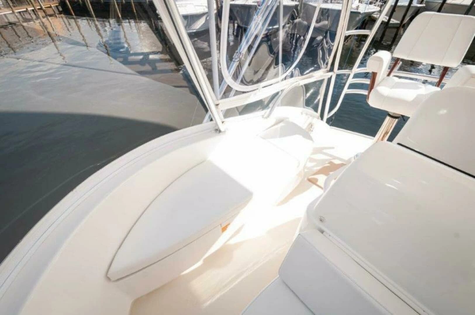 2012 Viking 42 Convertible - Image 29