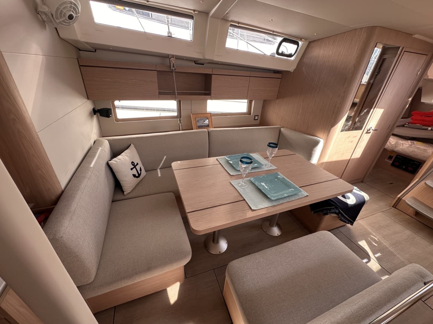 2025 Beneteau 46.1 - Image 4