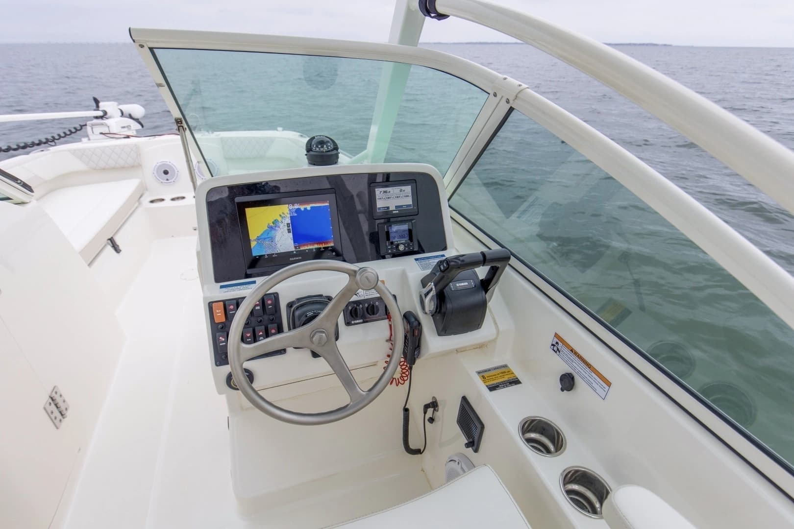 2024 World Cat 230 DC - Image 7