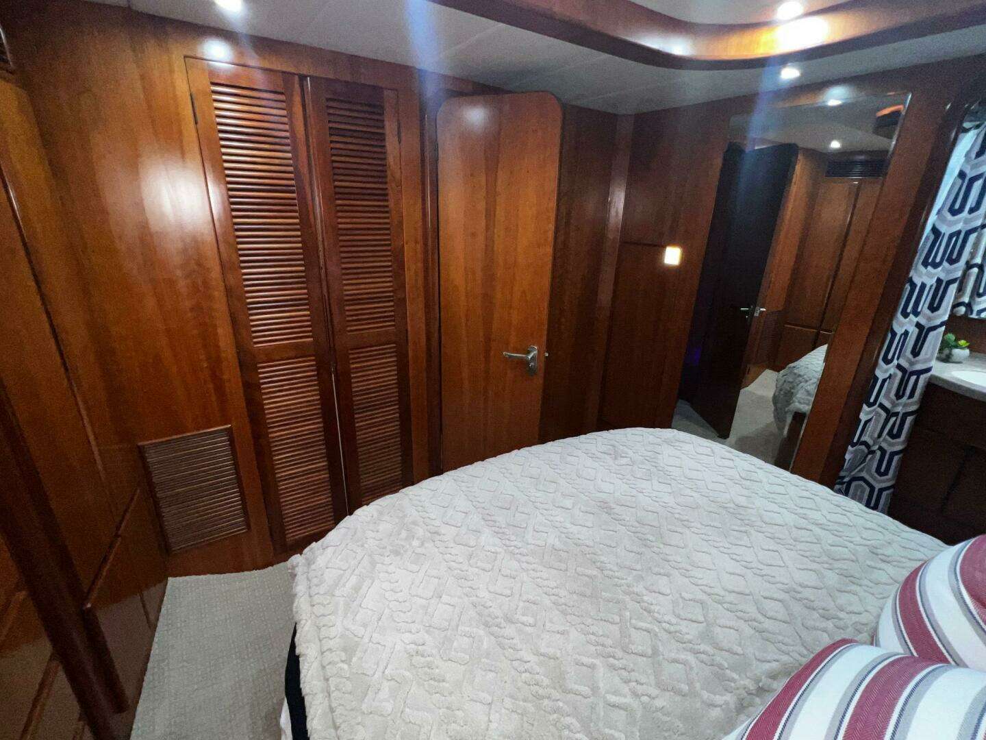 2003 Symbol Pilothouse - Image 53