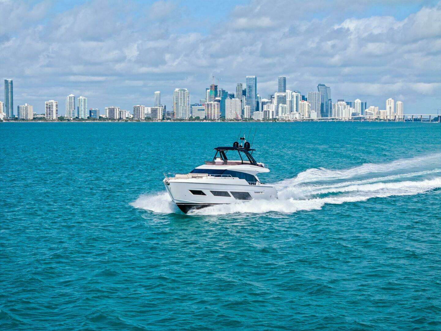 2024 Ferretti Yachts 720 - Image 8