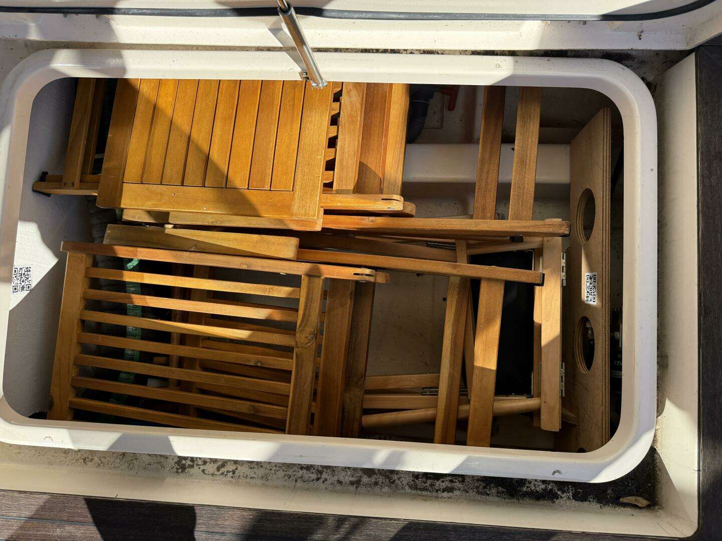 2013 Greenline 33 - Image 20