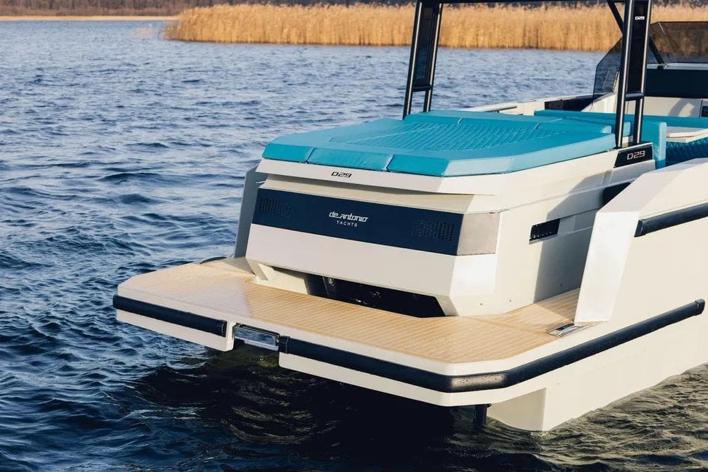 De Antonio Yachts D29 2026 on calm water.