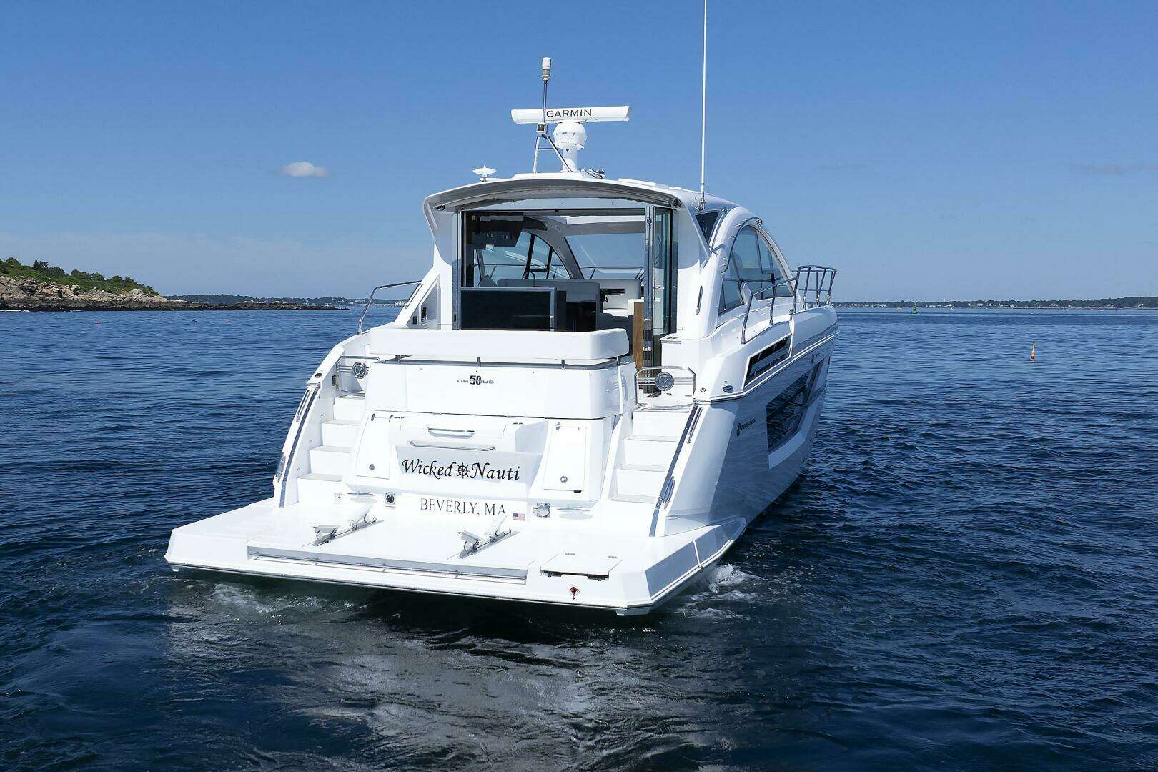 2021 Cruisers Yachts — - Image 8