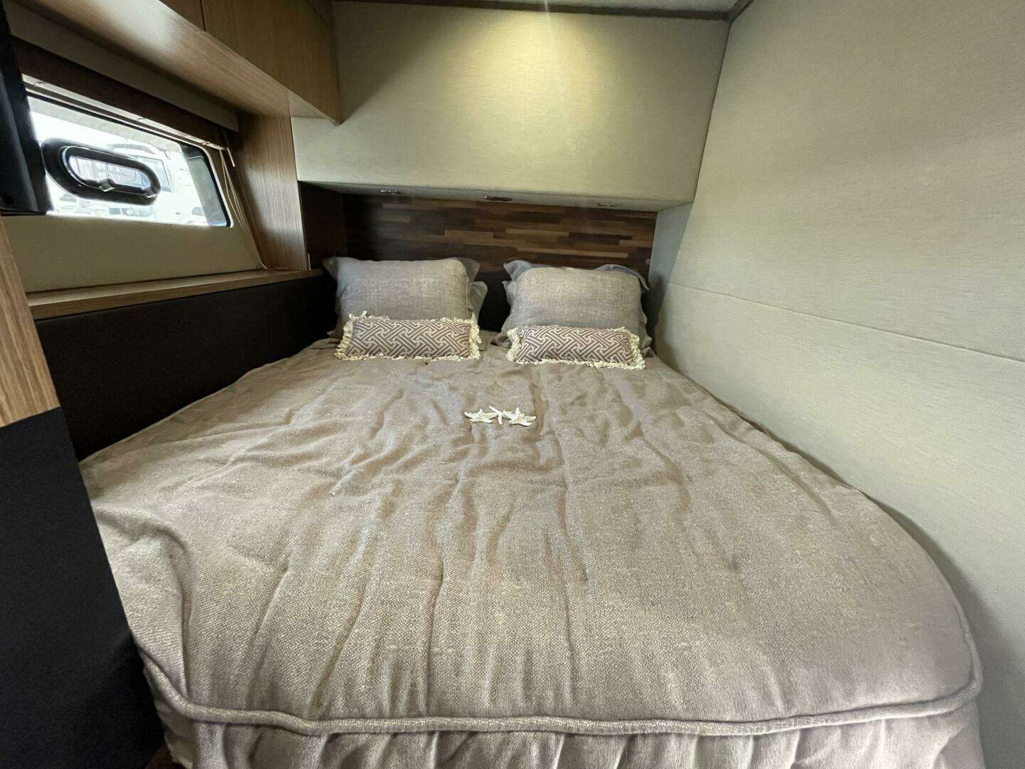 2017 Sea Ray L59 Fly - Image 33