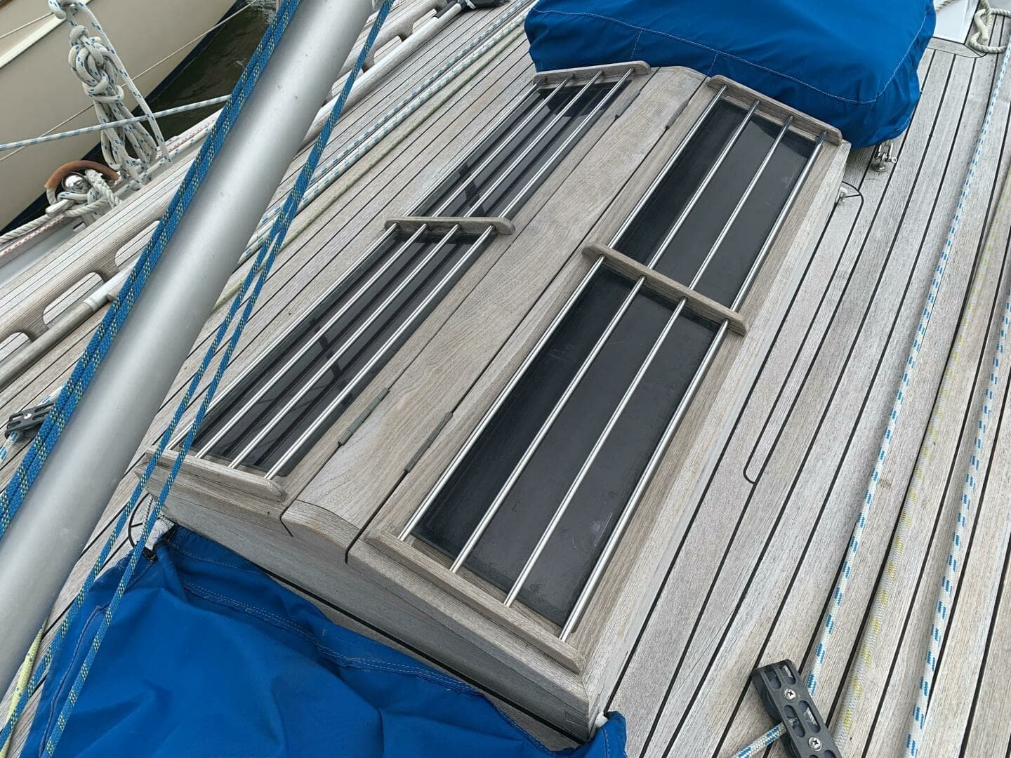 2004 ShearWater 45 - Image 9