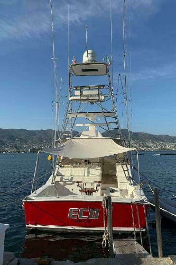 2004 Cabo 45 Express Los Suenos Edition - Image 25