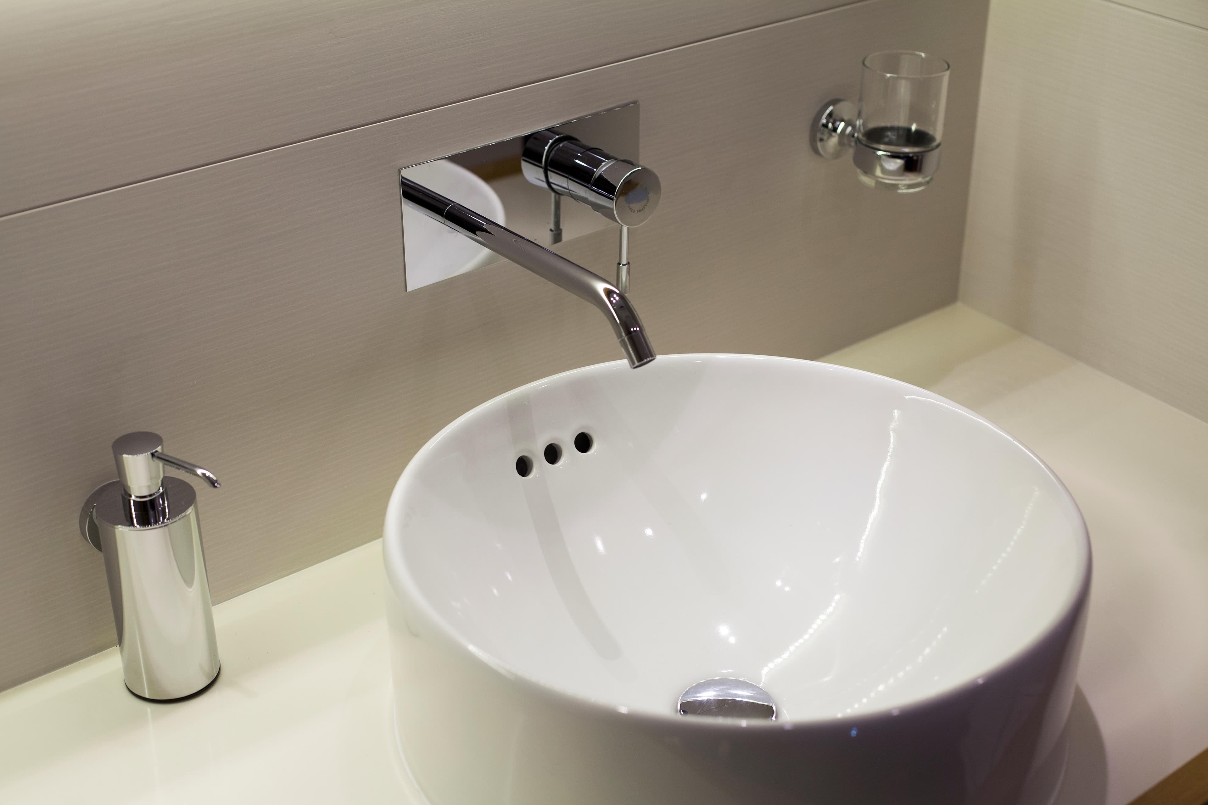 Modern bathroom sink with wall-mounted faucet and soap dispenser, Mazarin 72 Cruiser/Racer Gen II, 2026.