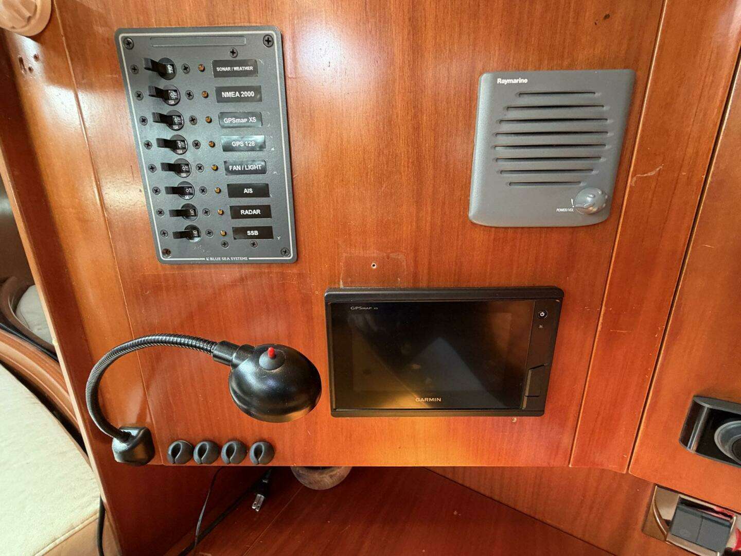 2004 Beneteau 57 Center Cockpit - Image 77