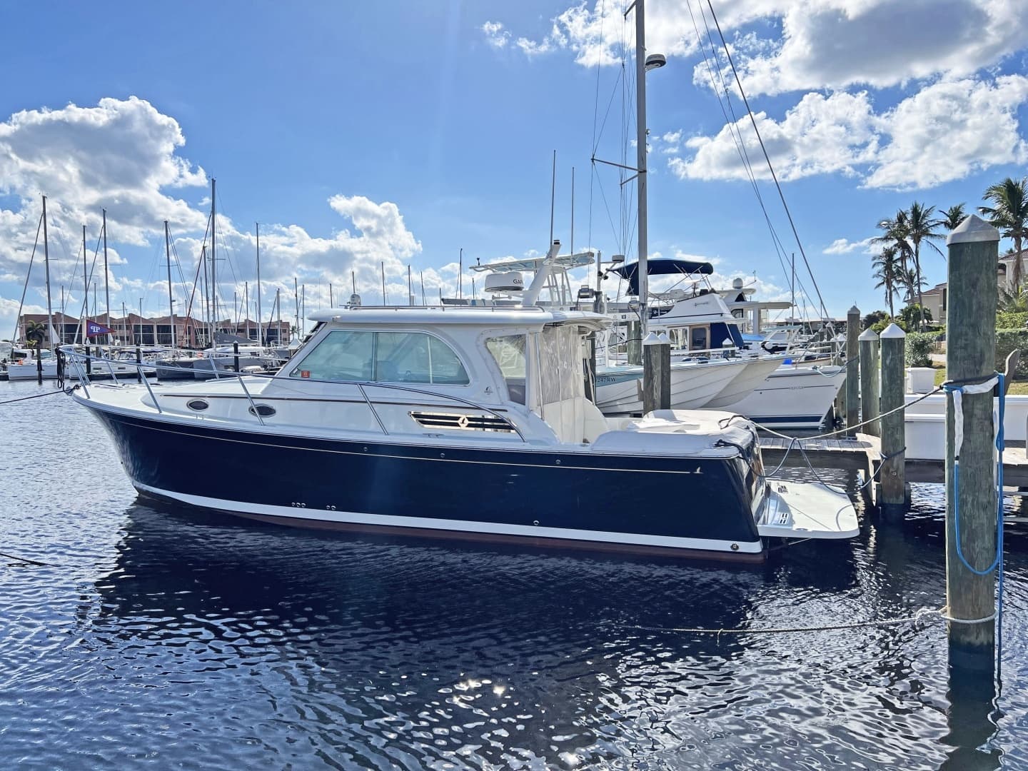 2018 Back Cove 32 - Image 2