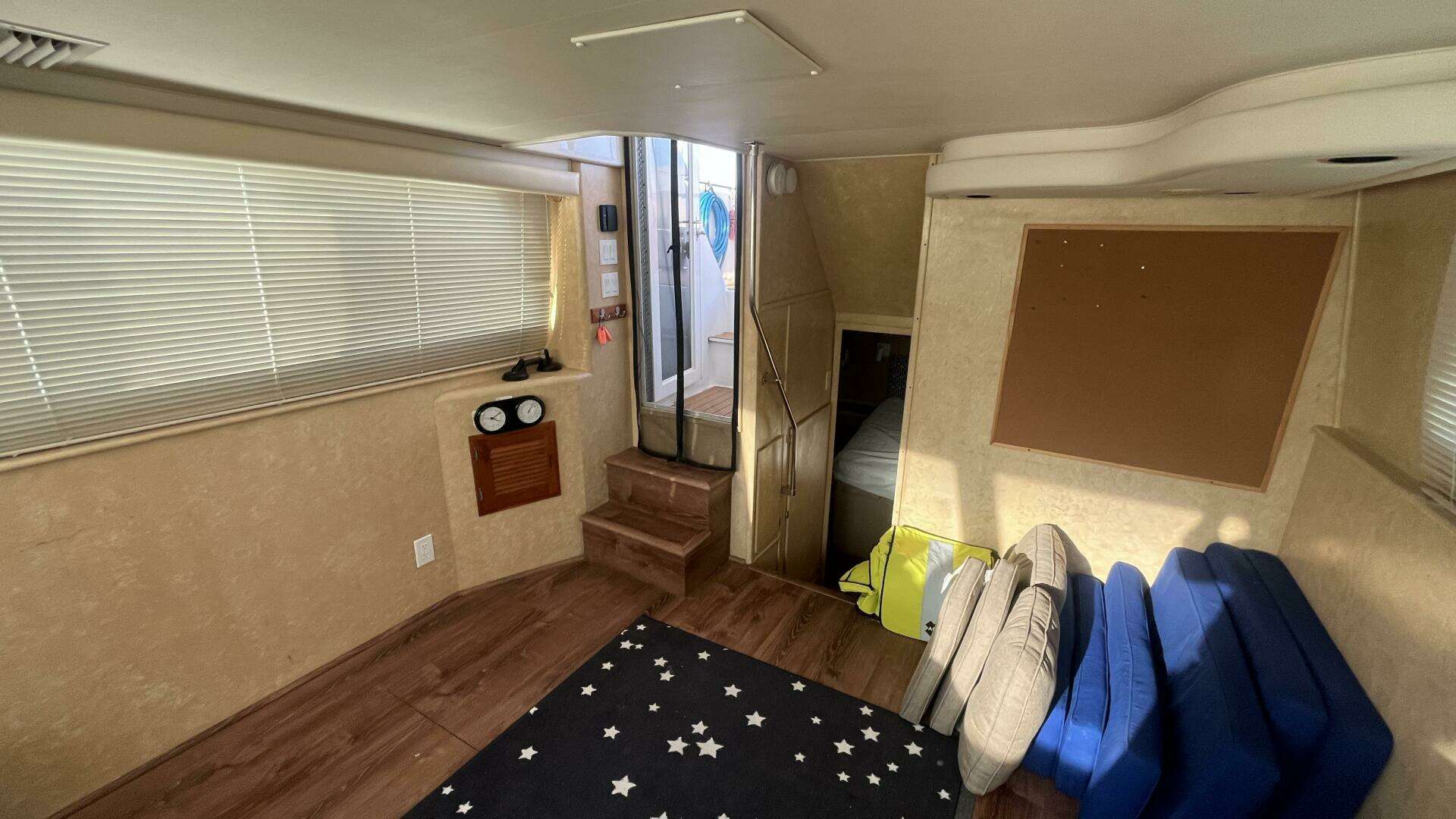 1994 Hatteras Double Cabin - Image 30