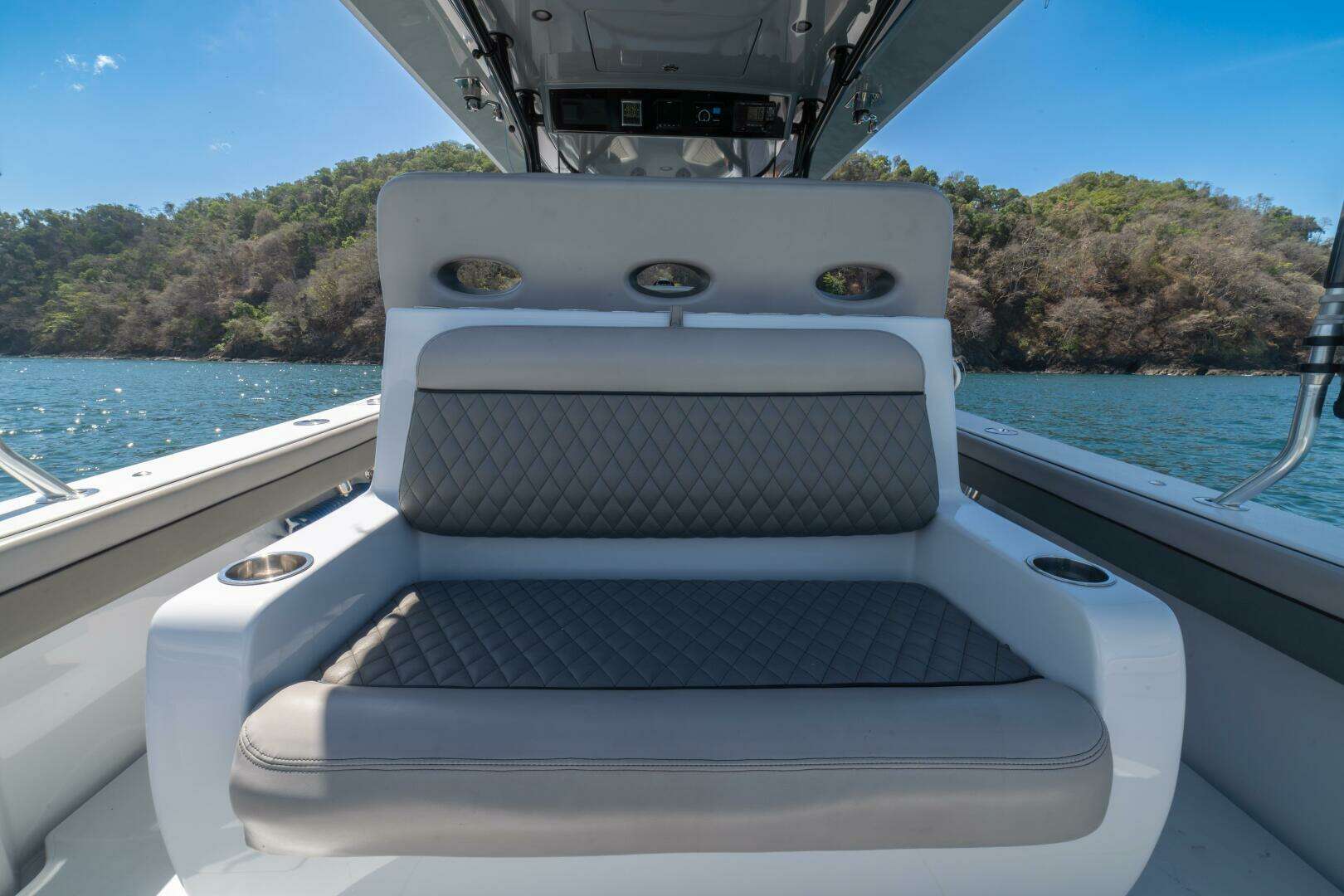 2021 Valhalla Boatworks V-37 - Image 4