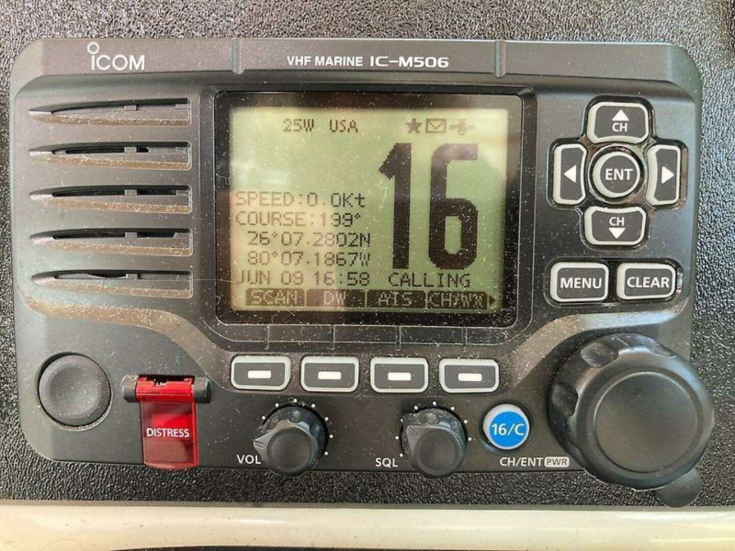 2004 Sabre 42 Express - Image 46
