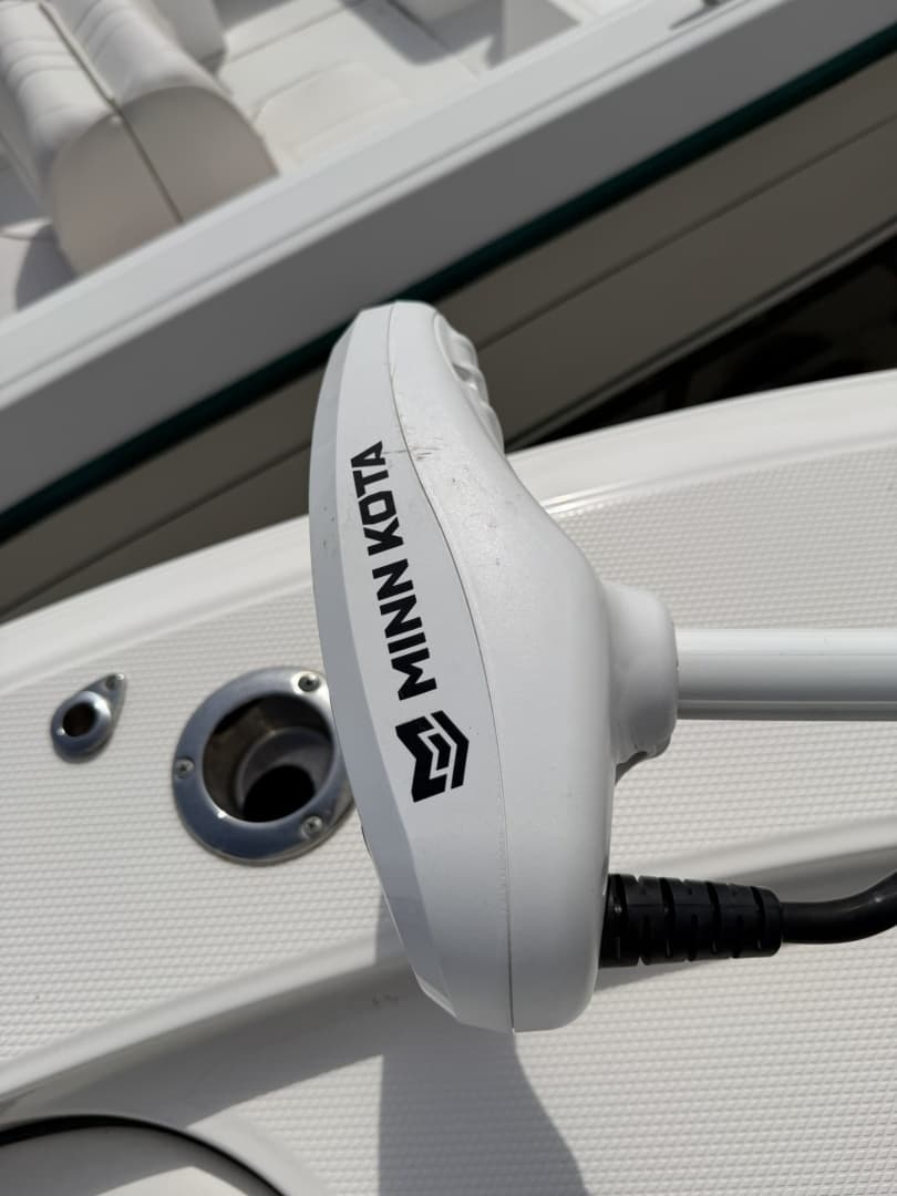 2023 Robalo — - Image 57