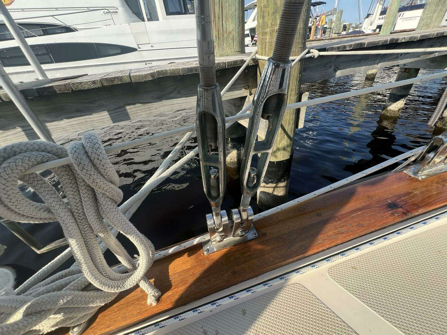 1994 Island Packet Cutter - Image 29