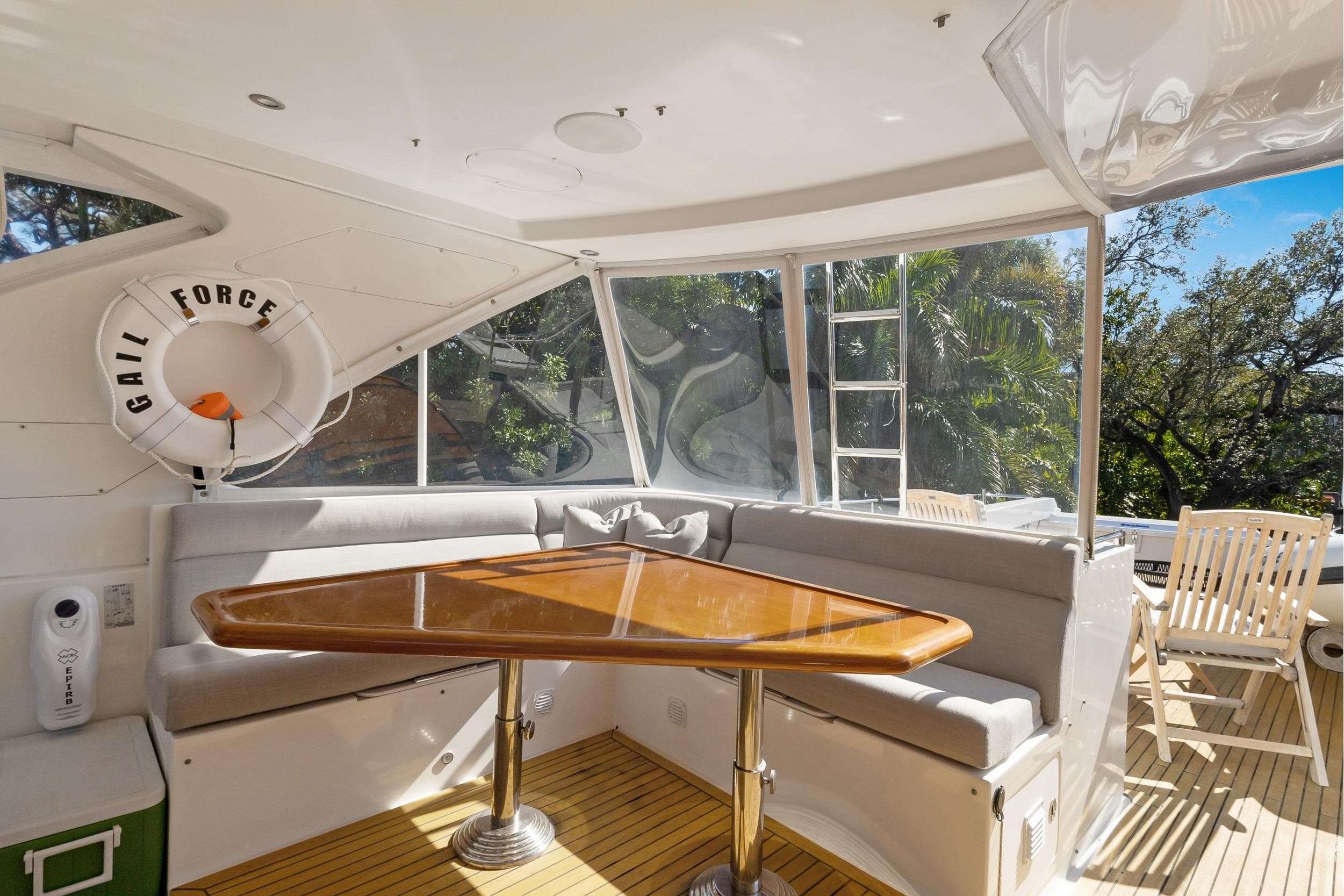Flybridge
