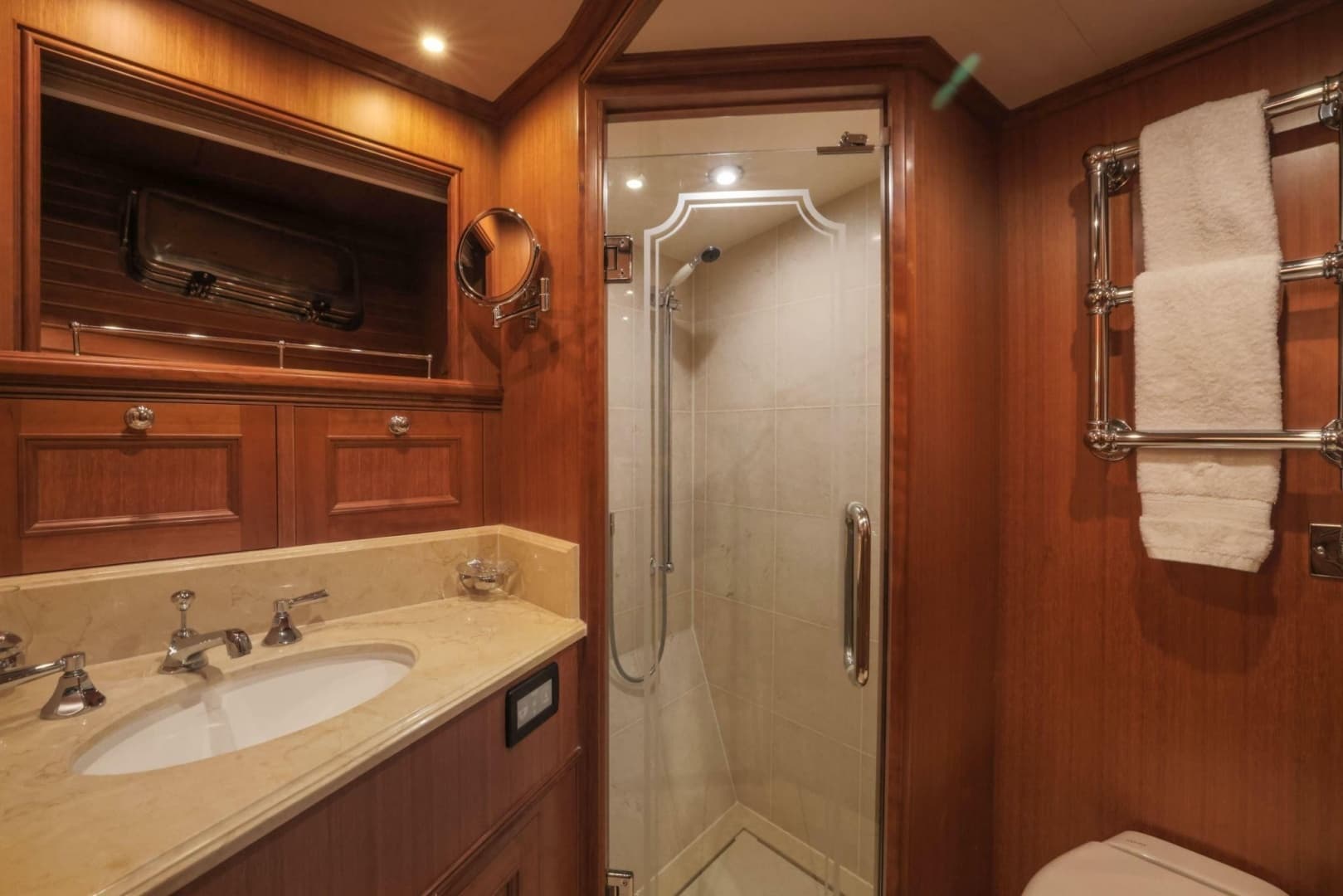 2010 Marlow Explorer 72E-CB - Image 35