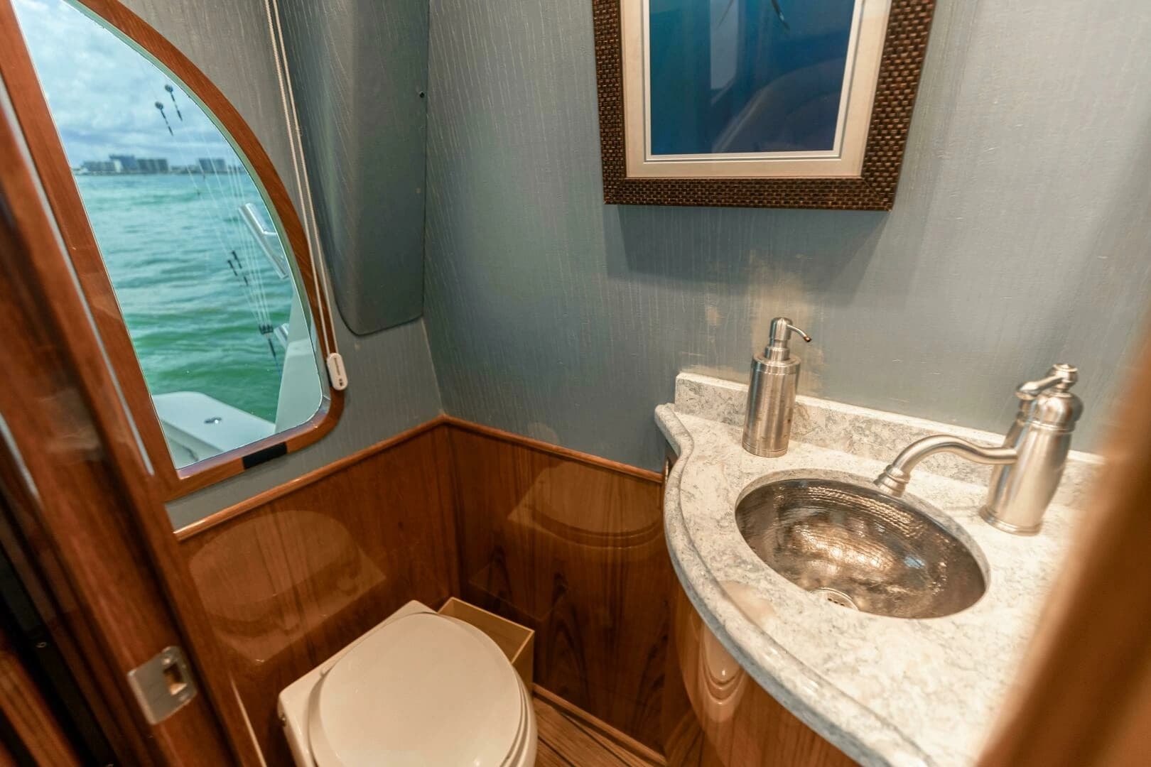 2017 Viking 66 Convertible - Image 18