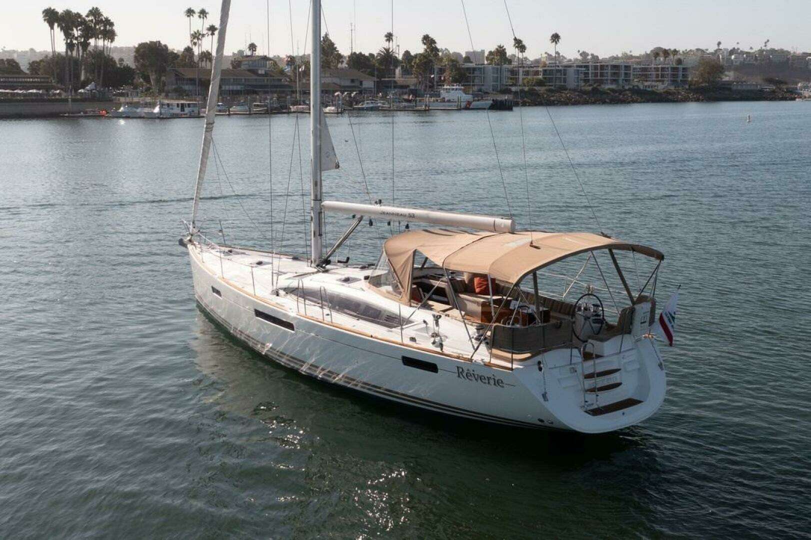 2015 Jeanneau 53DS - Image 5