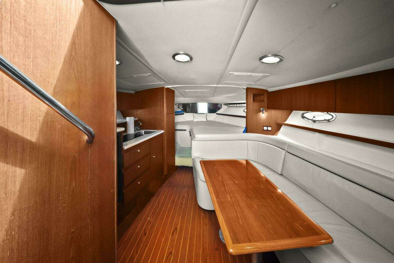 2003 Tiara Yachts 3100 Open LE - Image 17