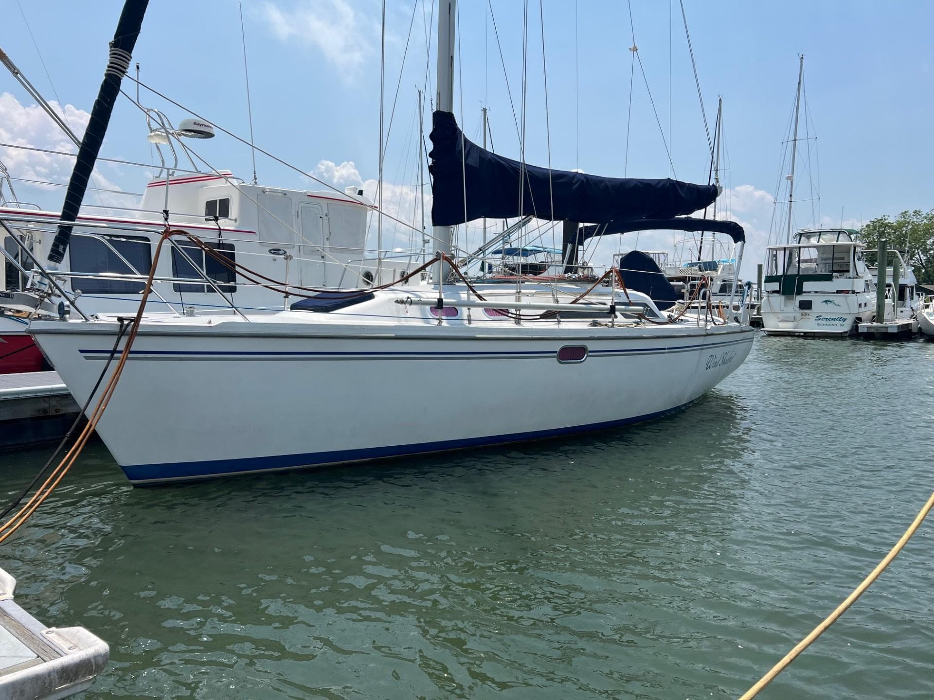 Catalina 320