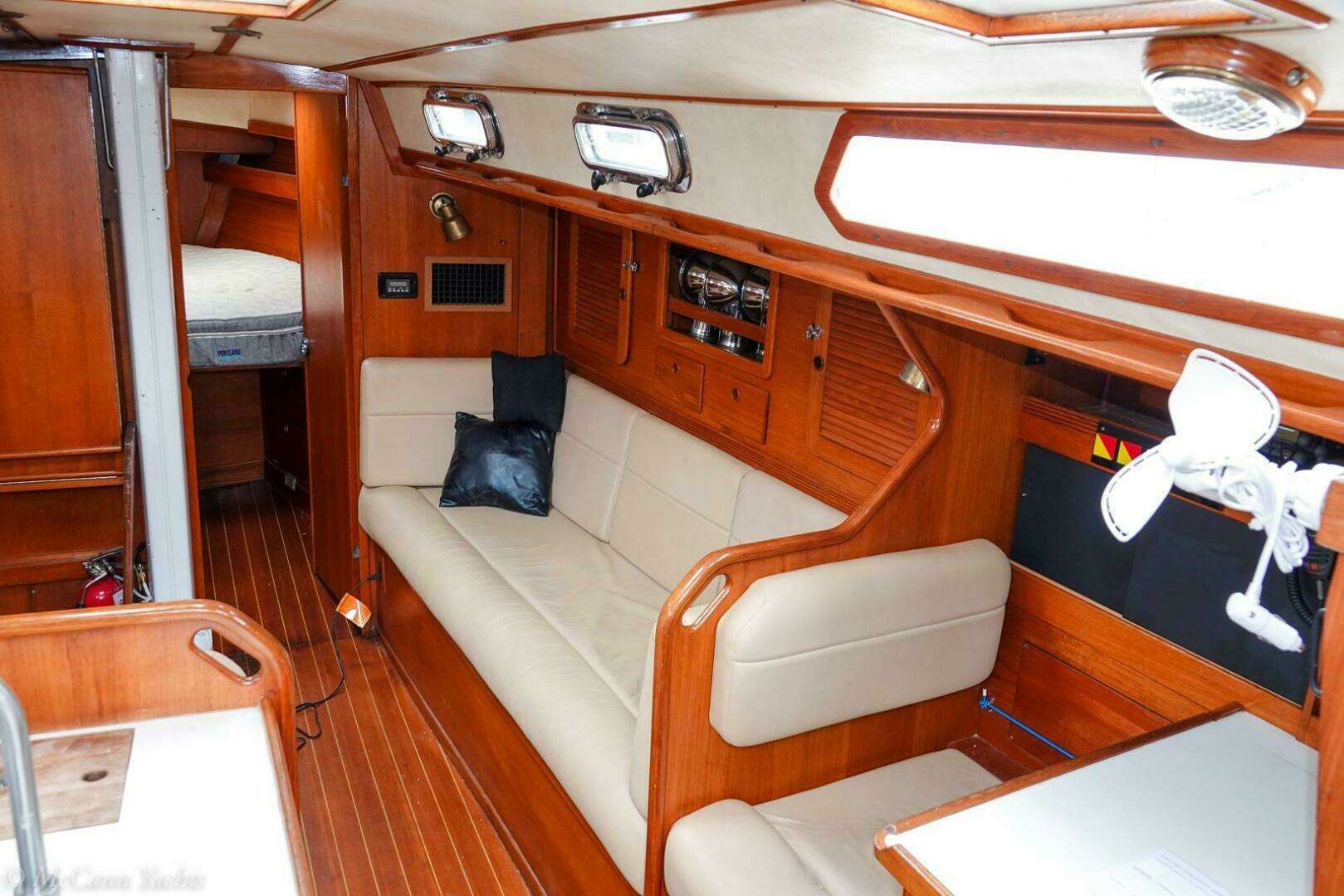 1987 Sabre Sabre 42-CB - Image 14