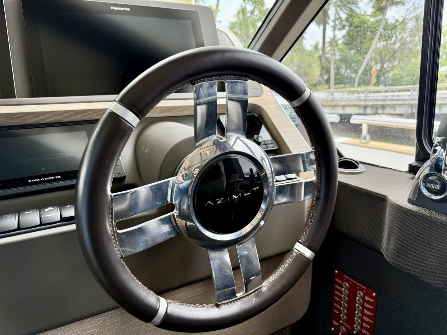 2020 Azimut Magellano 66 - Image 40
