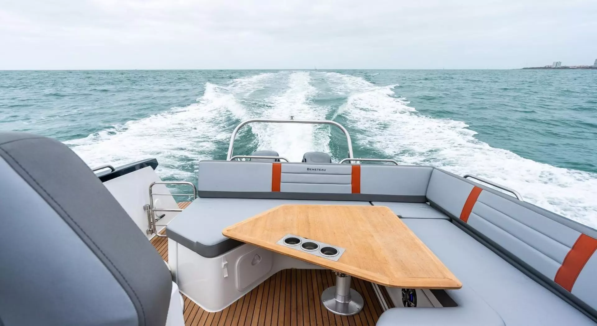 2026 Beneteau Flyer 10 - Image 14