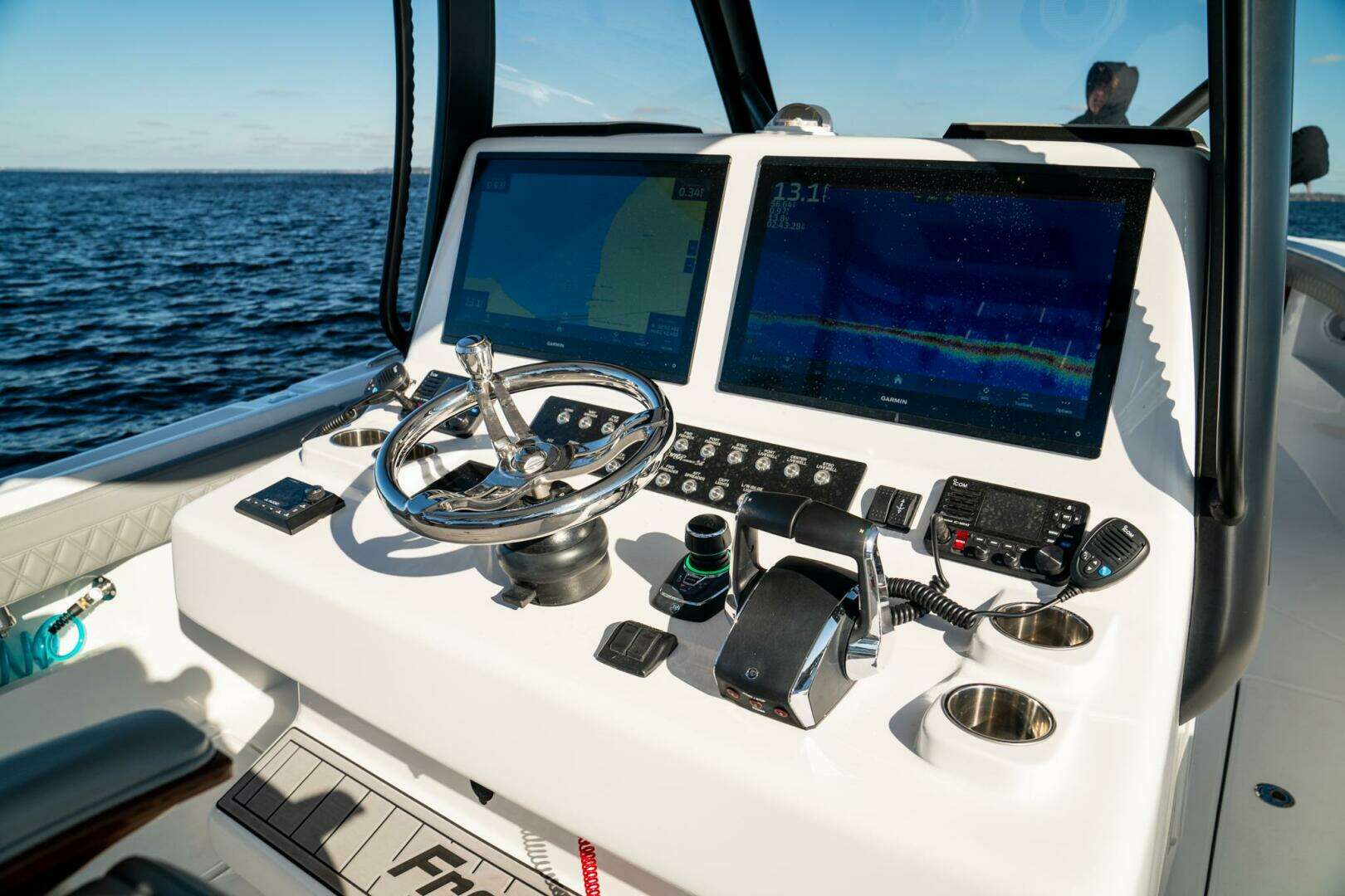 2026 Front Runner 36 Center Console - Image 8