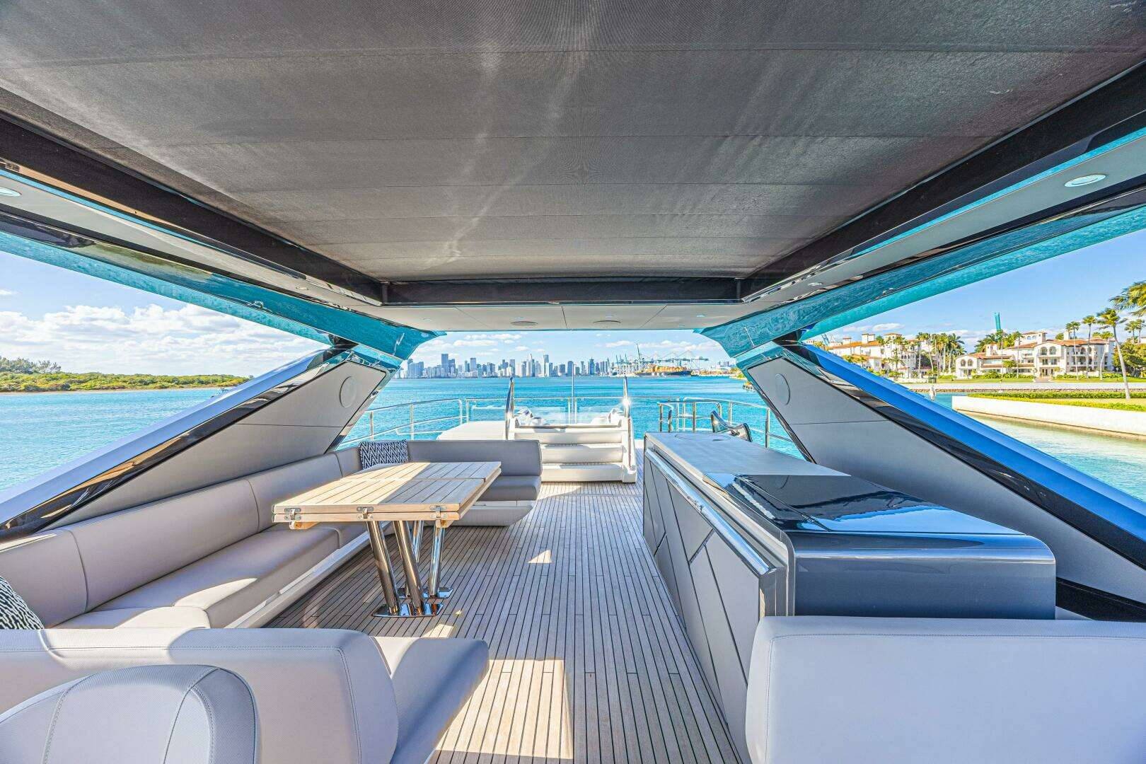 2025 Sunseeker — - Image 84